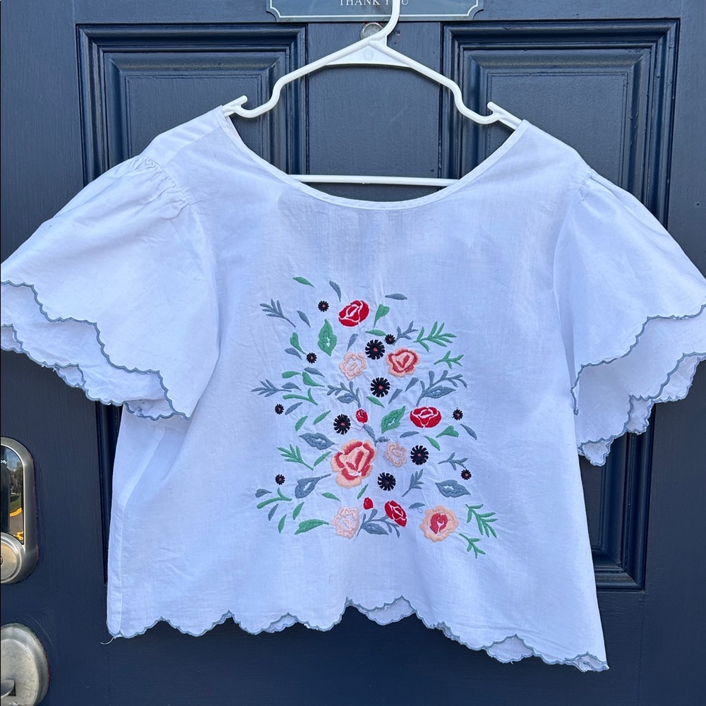 Hippie Laundry Floral Embroidered top size